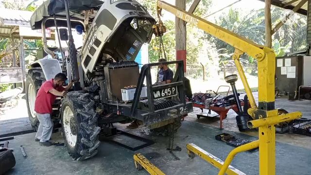 Eurostar 8040 Apa Pusisi Clutch P.T.O ll How to posesion clutch PTO Part 1// Roland repair vlog смотреть онлайн