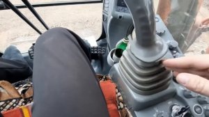Обучающее видео  Как работать на экскаваторе  На самом деле всё просто!