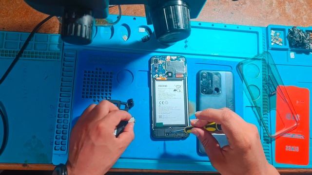 How to disassemble Tecno Spark 8C смотреть онлайн