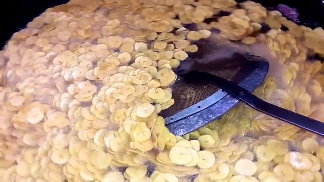 HOW ITS MADE...
BANANA CHIPS