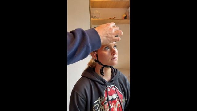 MET Trenta 3K Carbon Helmet review. One of the best helmets on the market in 2020. смотреть онлайн