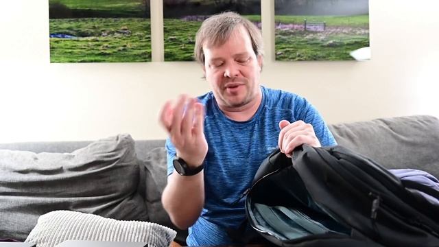 Thule Aion 40L Travel Backpack - First Impressions And Tour!