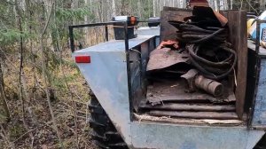 Копаем литые плюшки. Намяли листов.Металлокоп на площадках лесорубов.