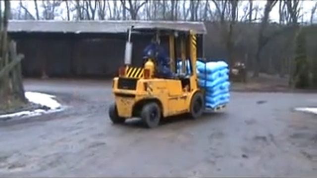 Búza vetőmag csomagolása Abrafol zsákba смотреть онлайн