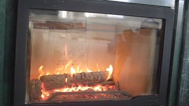 Jotul I570. Очищение стенок. смотреть онлайн