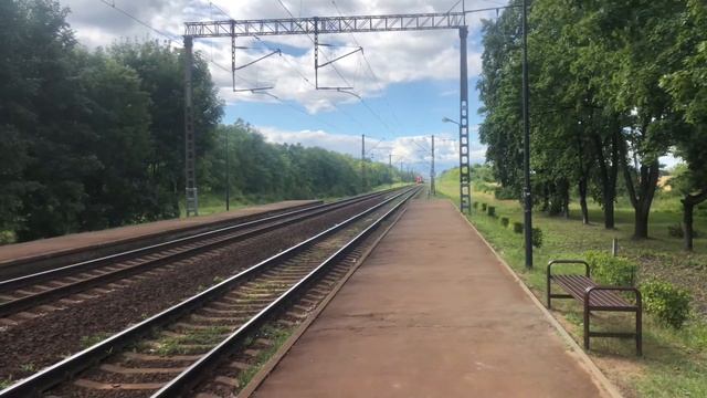 ТЭП70БС с поездом Минск-Калинковичи смотреть онлайн