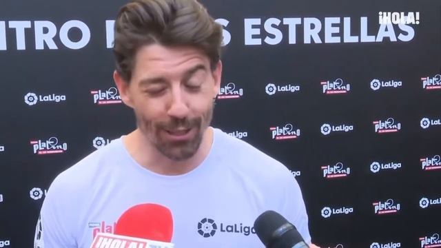 China Suarez jugando al futbol en Madrid por los Premios Platino. смотреть онлайн