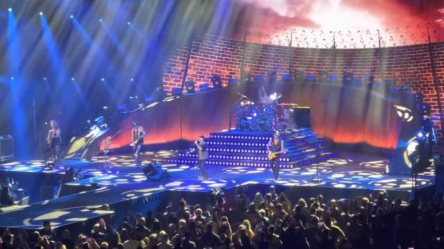 Scorpions *Live* Wind Of Change