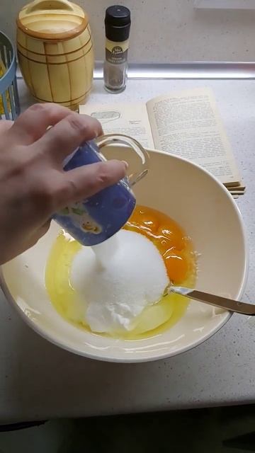 Сметанник по рецепту из старой книги #семействовфокусе #семейныйканал #влог #готовка