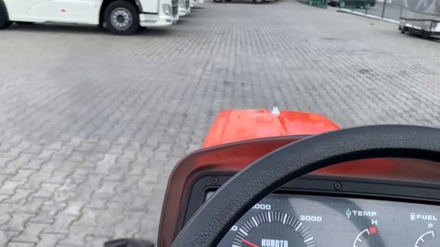 Огляд японського міні трактора Kubota X-20 | Totus Traktor смотреть онлайн