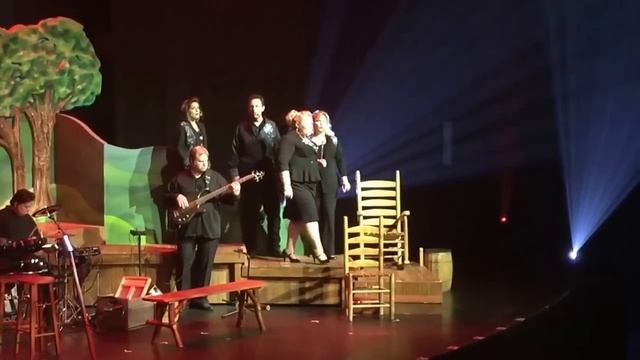 Miss Jada Starr performs Dolly Parton's Jolene смотреть онлайн