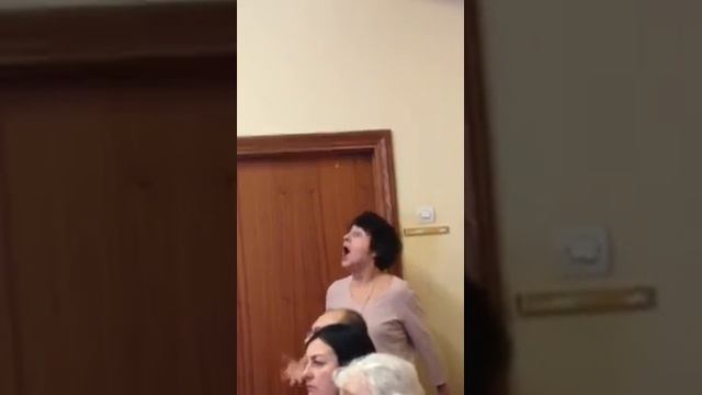 Когда твой учитель ну ООООООчень переживает за твое выступление! смотреть онлайн