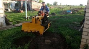 Гусеничный минитрактор своими руками. Испытание гидравлики.