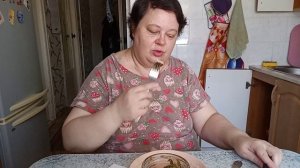 Есть ли во мне изюминка 🤔 у меня их много 🍇 я практически кекс 😅