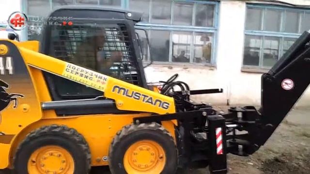 Мини погрузчик MUSTANG c экскаватором смотреть онлайн