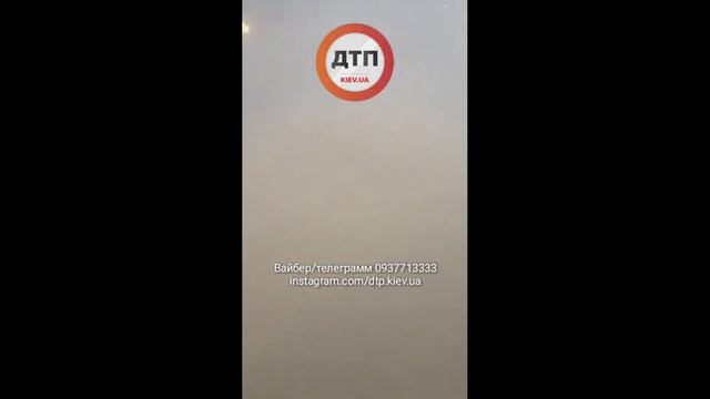 29.10.2017 КИЕВ ЧП ПРОРЫВ И ПОТОП КАРДАЧИ РАДИОРЫНОК УШИНСКОГО 2 смотреть онлайн