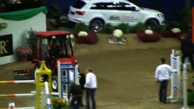 KNUTH Terra Trac 25K auf der Baltic Horse Show смотреть онлайн