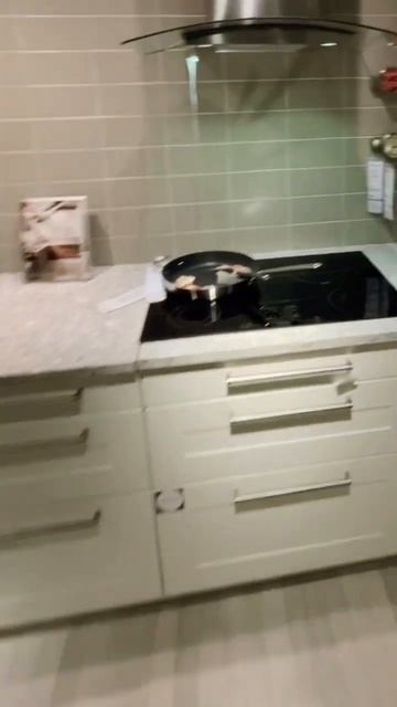Very modern aesthetic IKEA kitchen ! Decor inspo смотреть онлайн