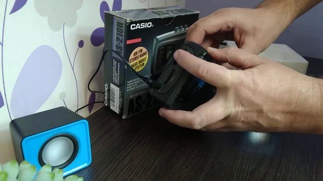 CASIO AS-210R AM/FM stereo radio cassette player смотреть онлайн