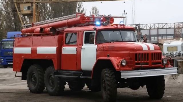 Презентация для детей по Доману. Транспорт в картинках. Спецтехника смотреть онлайн