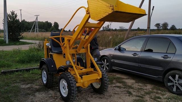 Высота подъёма и опускание ковша мини погрузчика. смотреть онлайн