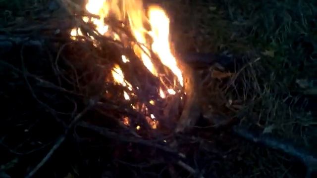 Жгём костёр