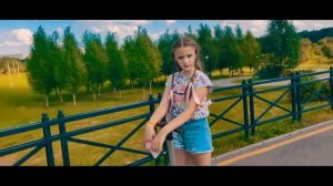 Ксения Левчик/Бьюти бомб/Премьера Клипа