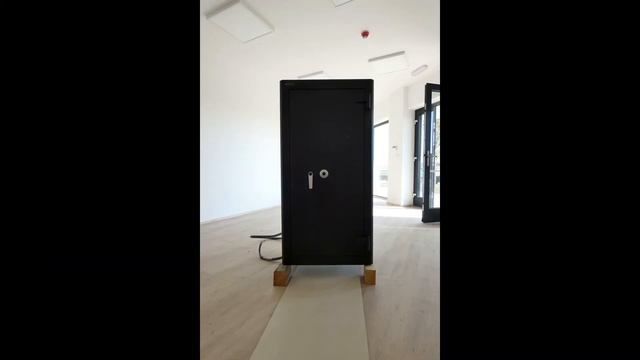 Těžké trezory dodávka instalace servis смотреть онлайн