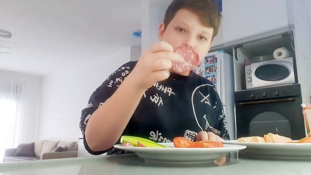 Vlog 🖤 шабат шалом ▪️ моя суббота ▪️ старший сын на карантине ▪️ уборка ▪️ покупки ▪️ поговорим 🖤🖤🖤 смотреть онлайн