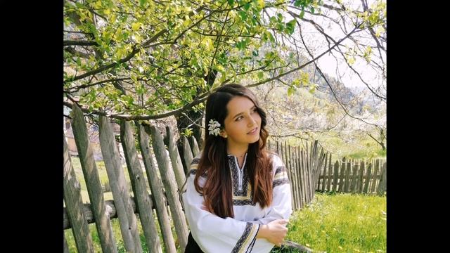 Cătălina Veber - (COVER) Bade bade și iar bade смотреть онлайн