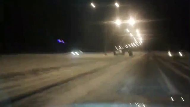 В Усть-Каменогорске легковушка врезалась в столб