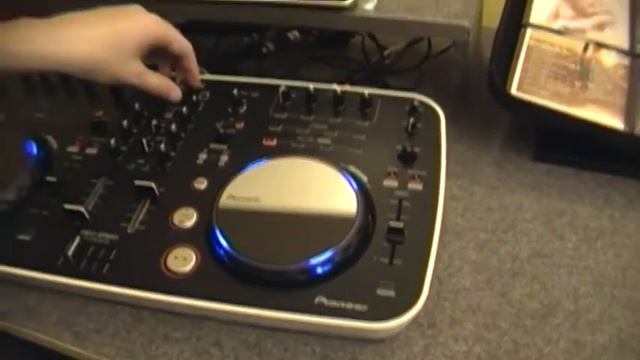 Pioneer DDJ-ERGO-V & Traktor PRO 2 + Serato Intro смотреть онлайн