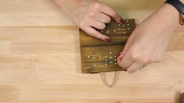 Arrow Thread Art - 12 Days of GIFTMAS - DIY смотреть онлайн
