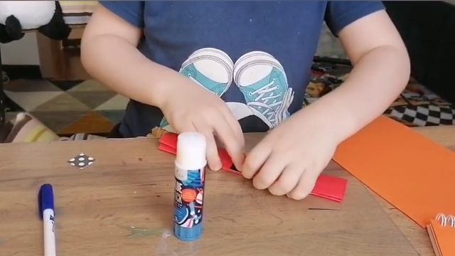 Делаем пистолет из бумаги