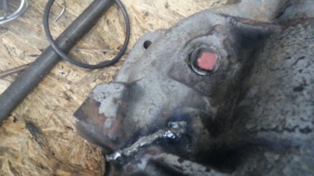 Як зняти заржавівшу гільзу з шкворня ПВМ МТЗ-82