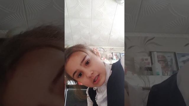 Содержимое рюкзака+Бонус:песня)))) смотреть онлайн