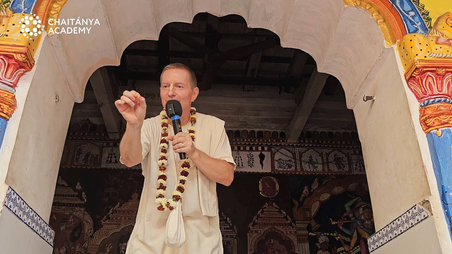 Дом Сарвабхаума Бхаттачарьи, история, которая освобождает от имперсонализма - 2025-02-07