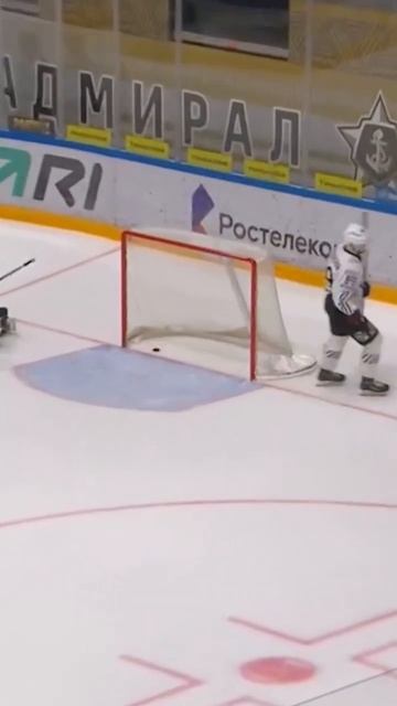 Адмирал Владивосток Трактор Челябинск , отличная игра Адмирала и победа 6:1 смотреть онлайн