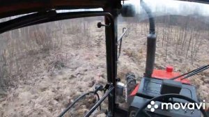 трактор ВТЗ-2048А обзор из кабины весенняя распутица