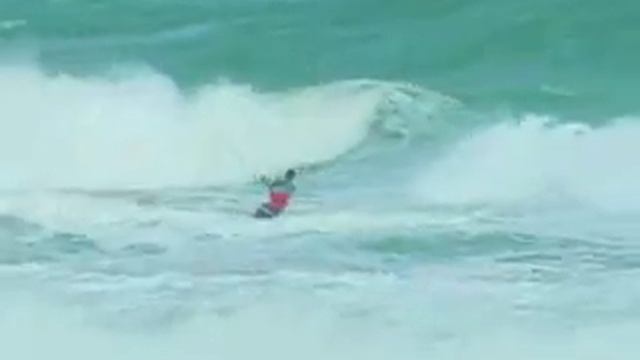 Jon Dodds kitesurfing at Encuentro in Cabarete, DR. смотреть онлайн
