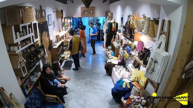 DALI DIVA - #SIMPLEMENTHAPPY at JOLLA Concept Store (Le Kram, Tunisia) смотреть онлайн