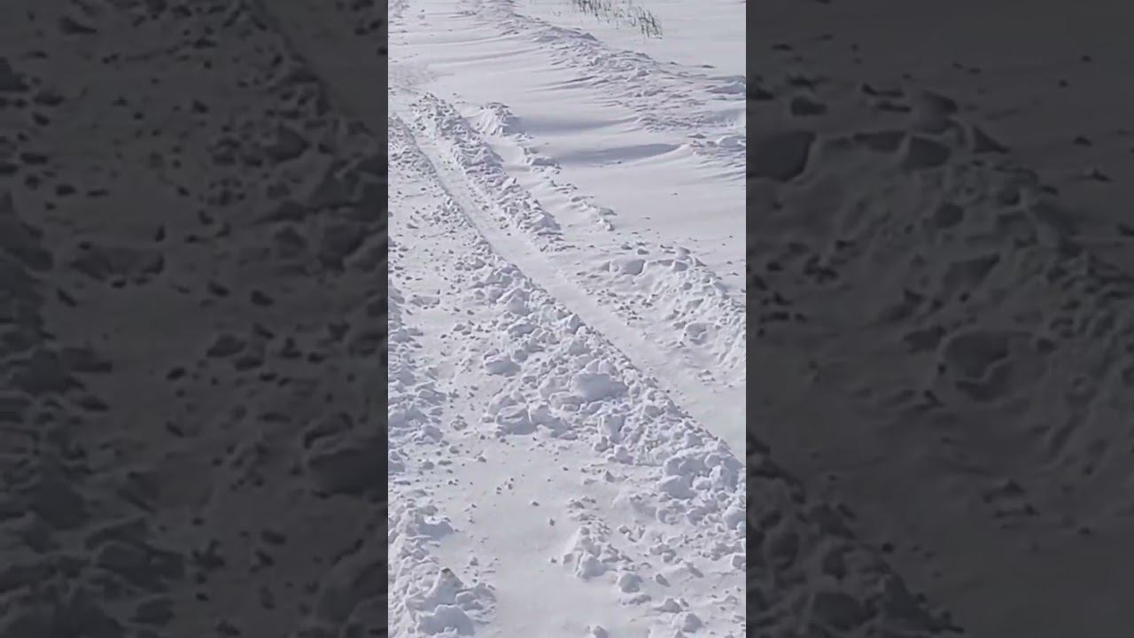 По зимнему снегу. Снежная дорога❄❄❄ смотреть онлайн