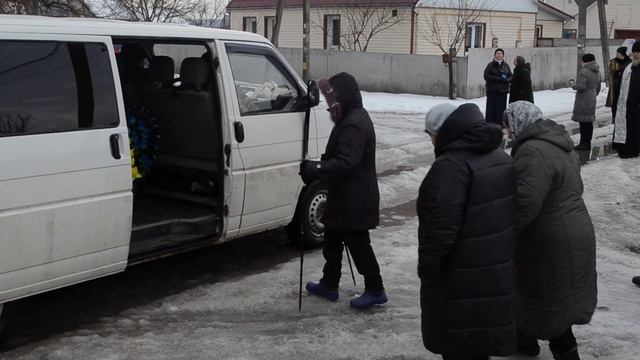 Церемонія поховання Ігоря Василенка...с. Семиполки