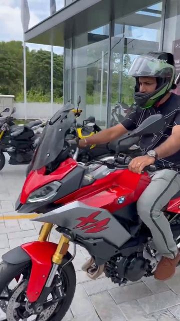 2022 bmw F900XR India смотреть онлайн