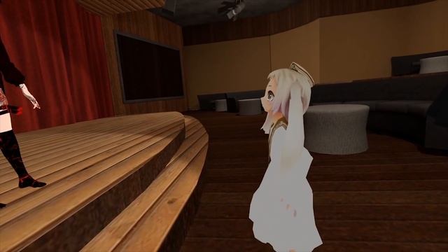 Guinea Pig takes over VRChat смотреть онлайн