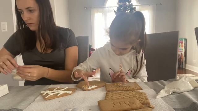 Будиночок з печива- пряник (gingerbread house) смотреть онлайн