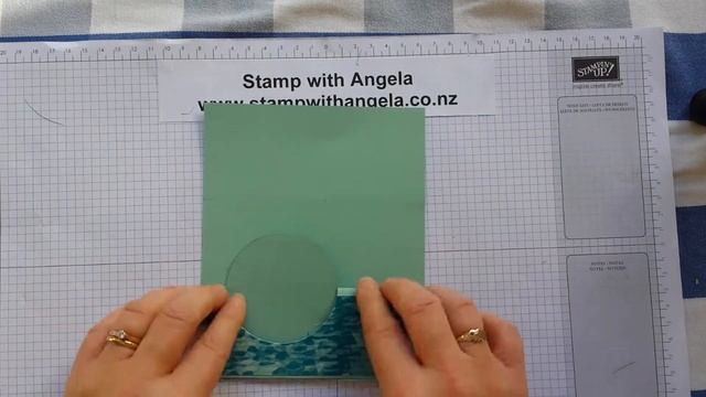Extended Circle Flip Card