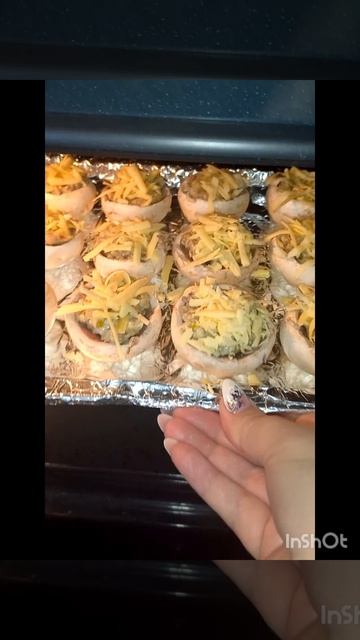 Грибы шампиньоны фаршированные... ими же💯👍🤩Mushrooms Stuffed With Mushrooms...