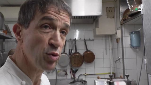 France 5 Le Macaron mis à l'amande смотреть онлайн