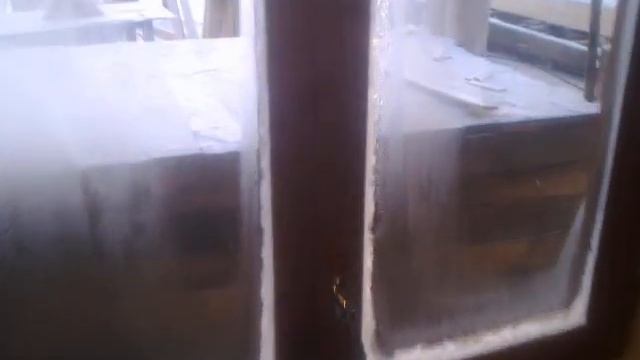 Двери окна в комнате отдыха 06,01,12.3gp смотреть онлайн